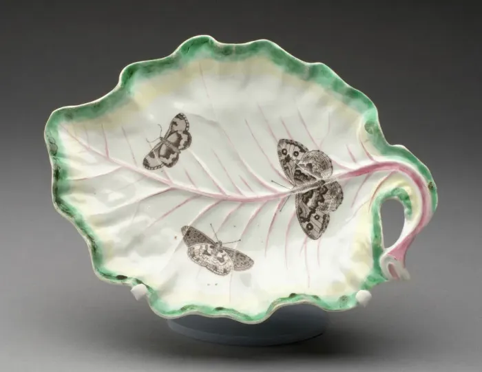 Framed Print : Tobacco Leaf Dish, Worcester, c. 1760. Creator: Royal Worcester Framed Print : Tobacco Leaf Dish, Worcester, c. 1760. Creator: Royal Worcester