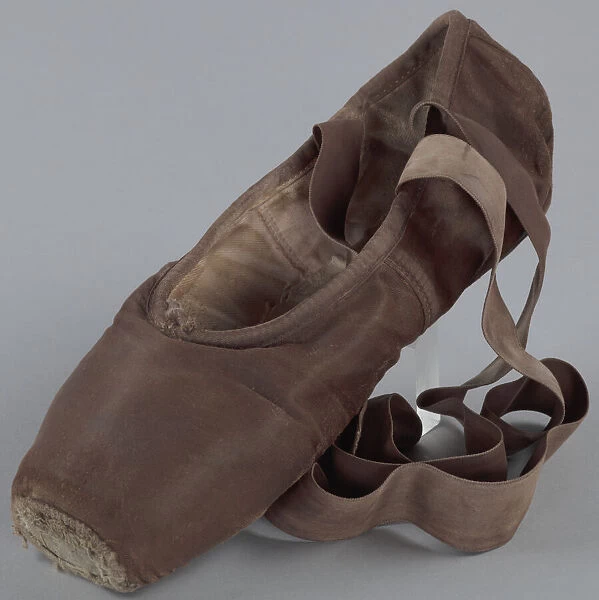 Toe shoe and tights worn by Ingrid Silva of Dance Theatre of Harlem, 2013-2014