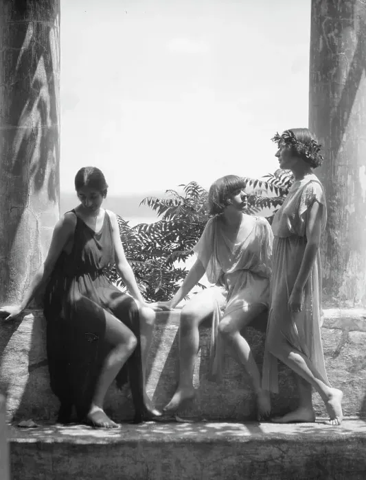 Framed Print : Tonetti, Misses, at Sneding's Landing, 1921 June 7. Creator: Arnold Genthe Framed Print : Tonetti, Misses, at Sneding's Landing, 1921 June 7. Creator: Arnold Genthe