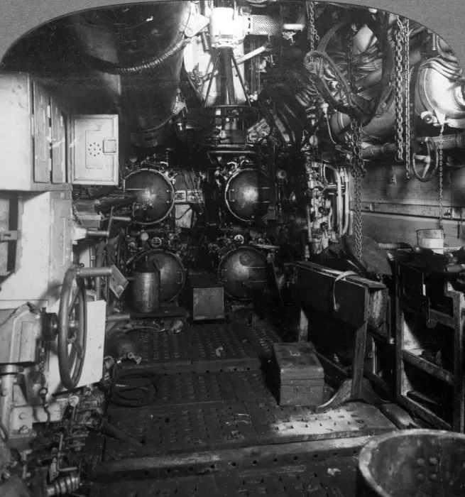 Framed Print : Four torpedo tubes in the forward compartment of a German U-boat, World War I, 1918. Artist: Realistic Travels Publishers Framed Print : Four torpedo tubes in the forward compartment of a German U-boat, World War I, 1918. Artist: Realistic Travels Publishers