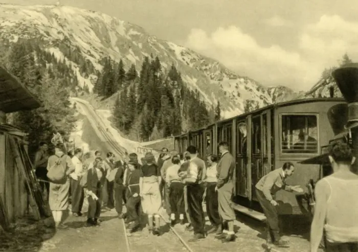 Framed Print : Tourists at Baumgartnerhaus Station on the Schneeberg Railway, Lower Austria, c1935 Framed Print : Tourists at Baumgartnerhaus Station on the Schneeberg Railway, Lower Austria, c1935