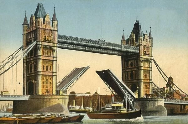 Tower Bridge, London, c1910. Creator: Unknown