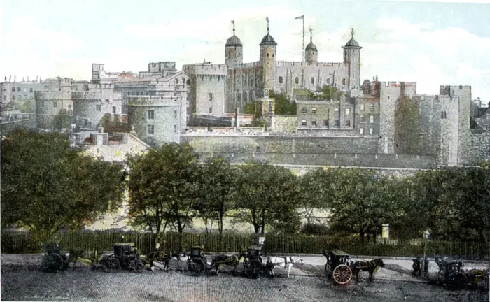 Framed Print : Tower of London, 20th Century Framed Print : Tower of London, 20th Century