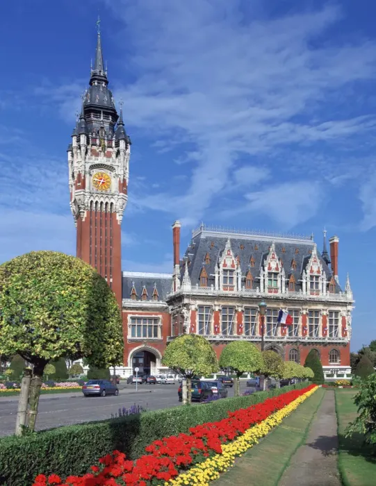 Framed Print : Town Hall, Calais, France Framed Print : Town Hall, Calais, France
