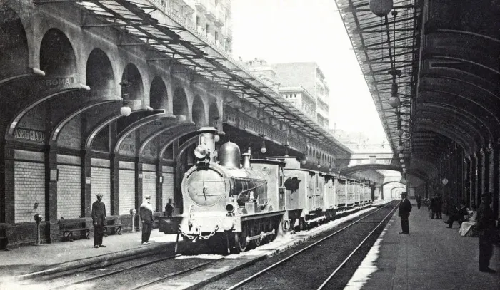 Framed Print : Train parked at the Paseo de Gracia stop in Barcelona, ??1910 Framed Print : Train parked at the Paseo de Gracia stop in Barcelona, ??1910