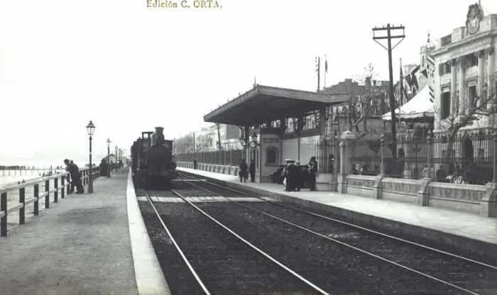 Framed Print : Train running through the El Masnou stop, Barcelona, ??1910 Framed Print : Train running through the El Masnou stop, Barcelona, ??1910