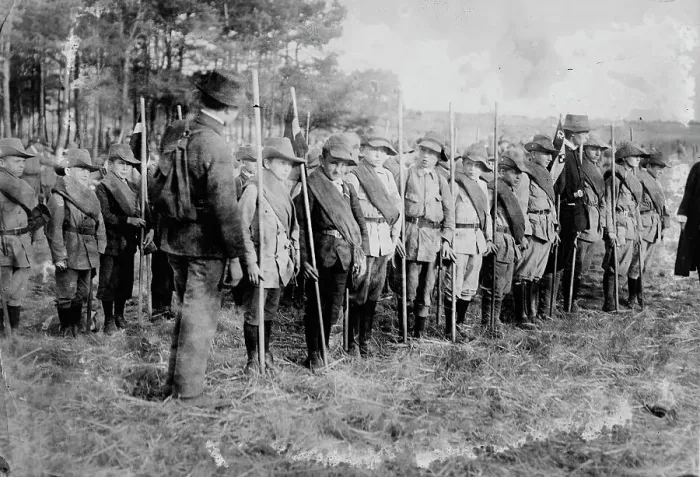 Framed Print : Training German boys for army, between 1914 and c1915. Creator: Bain News Service Framed Print : Training German boys for army, between 1914 and c1915. Creator: Bain News Service