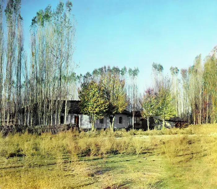 Framed Print : Transit farmstead in Nadezhdinsk settlement, Golodnaia Steppe, between 1905 and 1915. Creator: Sergey Mikhaylovich Prokudin-Gorsky Framed Print : Transit farmstead in Nadezhdinsk settlement, Golodnaia Steppe, between 1905 and 1915. Creator: Sergey Mikhaylovich Prokudin-Gorsky