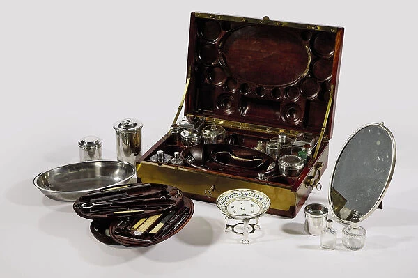Travel kit (Necessaire de voyage) of Queen Marie Antoinette of France