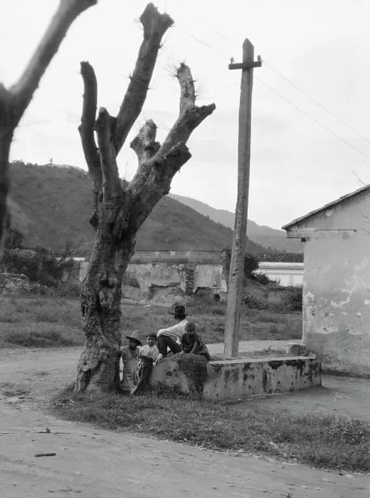Framed Print : Travel views of Cuba and Guatemala, between 1899 and 1926. Creator: Arnold Genthe Framed Print : Travel views of Cuba and Guatemala, between 1899 and 1926. Creator: Arnold Genthe