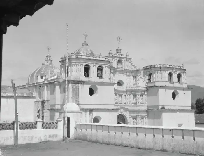 Framed Print : Travel views of Cuba and Guatemala, between 1899 and 1926. Creator: Arnold Genthe Framed Print : Travel views of Cuba and Guatemala, between 1899 and 1926. Creator: Arnold Genthe