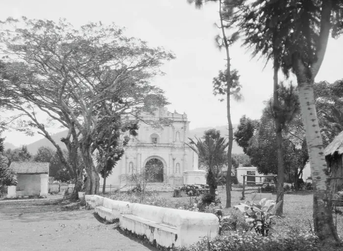 Framed Print : Travel views of Cuba and Guatemala, between 1899 and 1926. Creator: Arnold Genthe Framed Print : Travel views of Cuba and Guatemala, between 1899 and 1926. Creator: Arnold Genthe