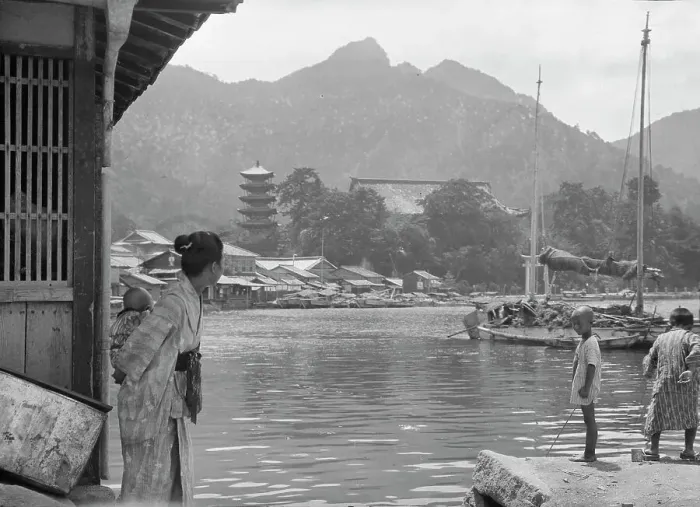 Framed Print : Travel views of Japan and Korea, 1908. Creator: Arnold Genthe Framed Print : Travel views of Japan and Korea, 1908. Creator: Arnold Genthe