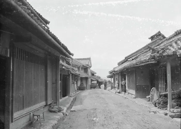 Framed Print : Travel views of Japan and Korea, 1908. Creator: Arnold Genthe