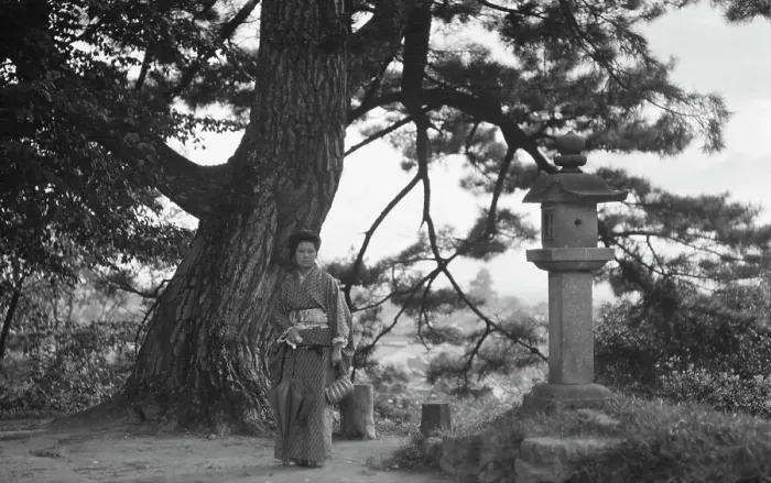 Framed Print : Travel views of Japan and Korea, 1908. Creator: Arnold Genthe Framed Print : Travel views of Japan and Korea, 1908. Creator: Arnold Genthe