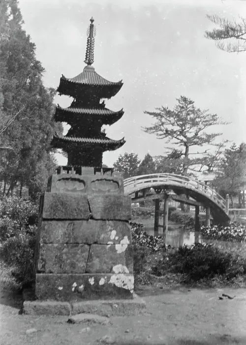 Framed Print : Travel views of Japan and Korea, 1908. Creator: Arnold Genthe Framed Print : Travel views of Japan and Korea, 1908. Creator: Arnold Genthe