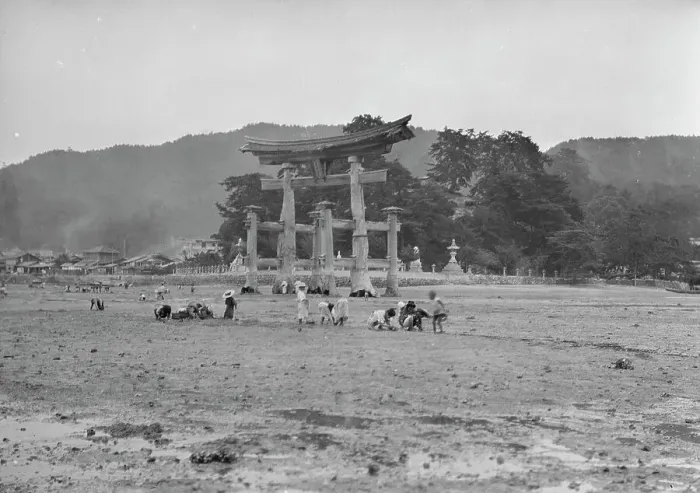 Framed Print : Travel views of Japan and Korea, 1908. Creator: Arnold Genthe Framed Print : Travel views of Japan and Korea, 1908. Creator: Arnold Genthe