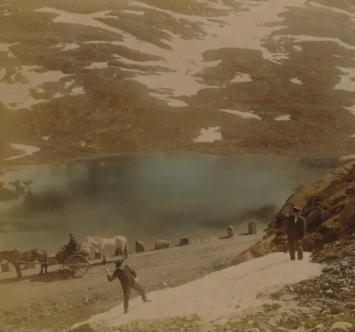 Framed Print : Travellers with July snowballs, on road over the Haukeli mountains, Norway, Artists: Elmer Underwood, Bert Elias Underwood Framed Print : Travellers with July snowballs, on road over the Haukeli mountains, Norway, Artists: Elmer Underwood, Bert Elias Underwood