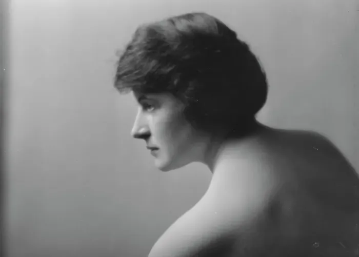 Framed Print : Traverse, Madeline, Miss, portrait photograph, 1916 Mar. 8. Creator: Arnold Genthe