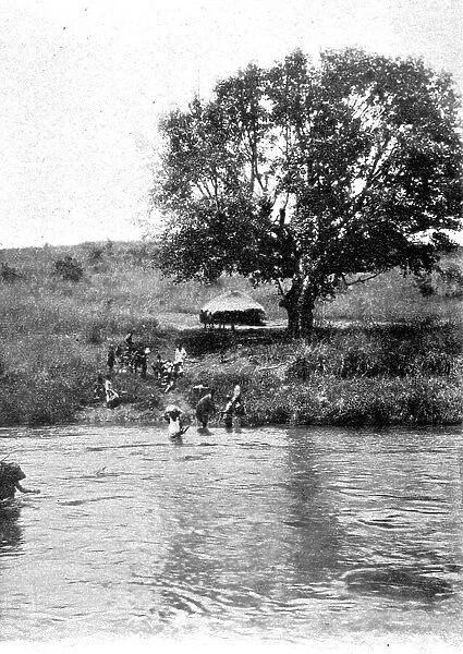 'Traversee d'une riviere abyssine (le Motjo) par une caravane; Le Nord-Est Africain, 1914. Creator: Charles Chusseau-Flaviens