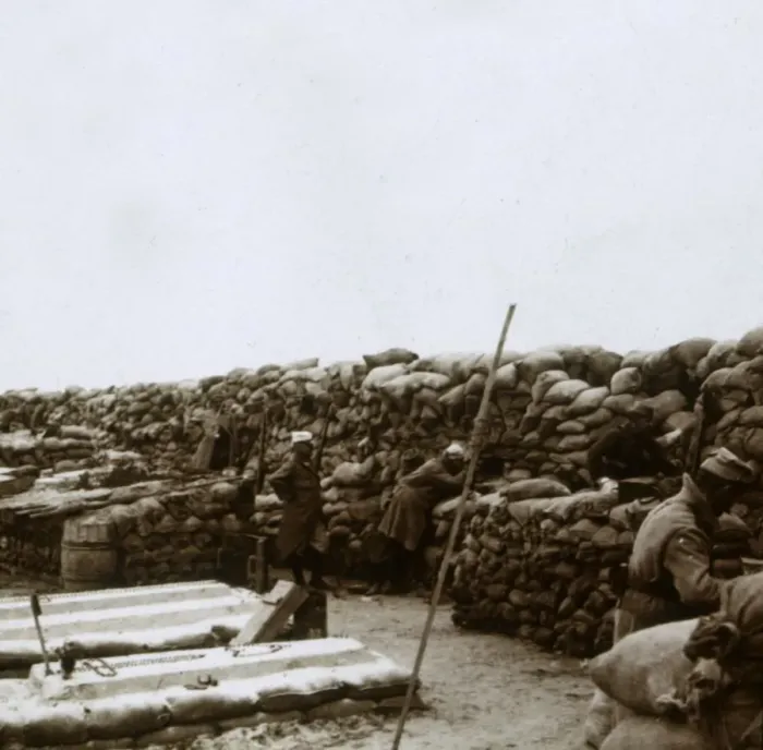Framed Print : Trenches at Mamelon Vert, Nieuwpoort, Flanders, Belgium, c1914-c1918 Framed Print : Trenches at Mamelon Vert, Nieuwpoort, Flanders, Belgium, c1914-c1918