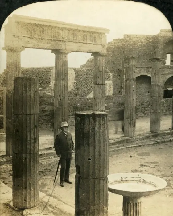 Framed Print : Triangular Forum, Ruins of Pompeii, Italy, c1909. Creator: George Rose Framed Print : Triangular Forum, Ruins of Pompeii, Italy, c1909. Creator: George Rose