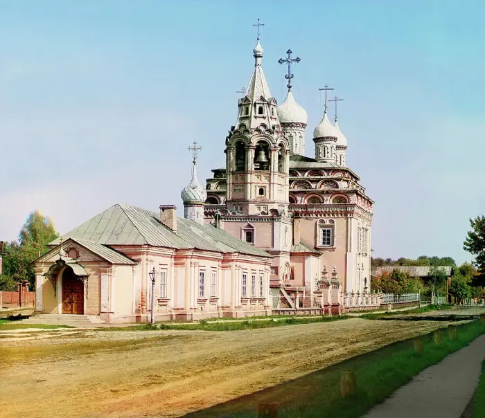 Framed Print : Trinity Cathedral. Kostroma, 1910. Creator: Sergey Mikhaylovich Prokudin-Gorsky Framed Print : Trinity Cathedral. Kostroma, 1910. Creator: Sergey Mikhaylovich Prokudin-Gorsky