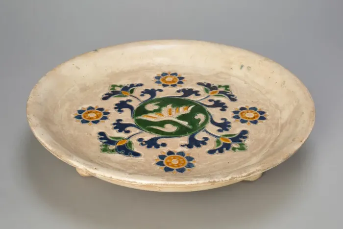 Framed Print : Tripod Dish with Flying Goose, Stylized Flowers and Vines, Tang dynasty (618-907) Framed Print : Tripod Dish with Flying Goose, Stylized Flowers and Vines, Tang dynasty (618-907)