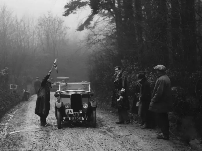 Framed Print : Triumph of J Wallis competing in the MCC Exeter Trial, 1930. Artist: Bill Brunell Framed Print : Triumph of J Wallis competing in the MCC Exeter Trial, 1930. Artist: Bill Brunell