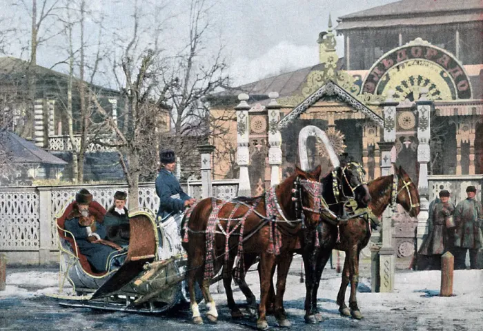 Framed Print : A troika sled in Moscow, Russia, c1890. Artist: Gillot Framed Print : A troika sled in Moscow, Russia, c1890. Artist: Gillot