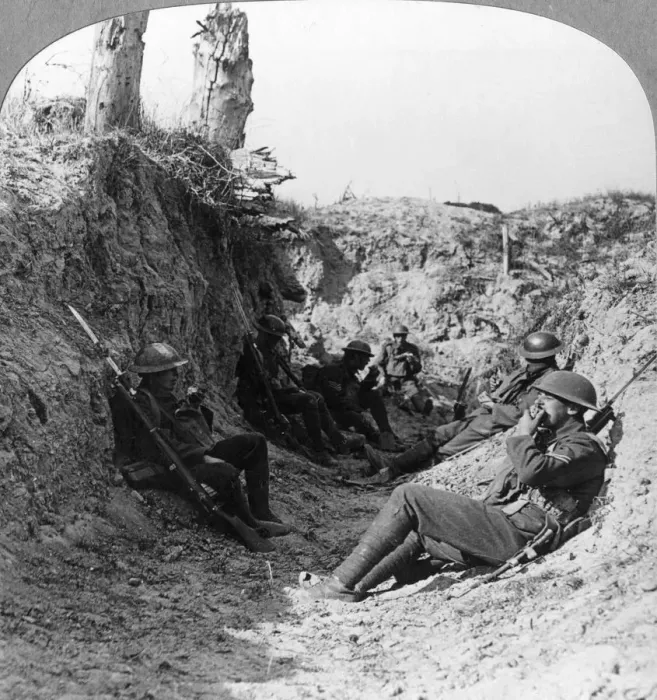 Framed Print : Troops waiting in a trench near Arras, France, World War I, c1914-c1918. Artist: Realistic Travels Publishers Framed Print : Troops waiting in a trench near Arras, France, World War I, c1914-c1918. Artist: Realistic Travels Publishers