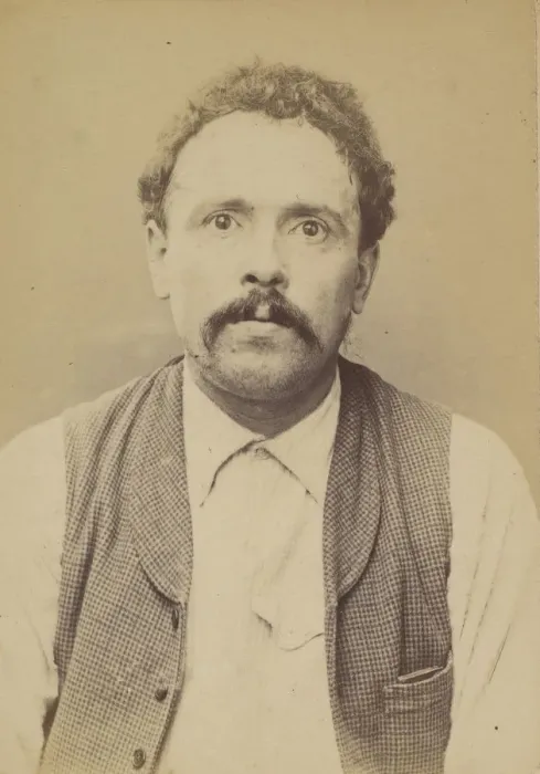Framed Print : Tropini. Esprit, Antoine. 35 ans, ne a San-Bueri (Italie). Tourneur. Anarchiste Framed Print : Tropini. Esprit, Antoine. 35 ans, ne a San-Bueri (Italie). Tourneur. Anarchiste