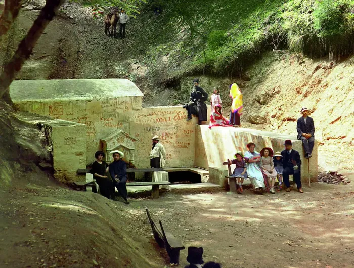 Framed Print : Tsagvery spring, between 1905 and 1915. Creator: Sergey Mikhaylovich Prokudin-Gorsky Framed Print : Tsagvery spring, between 1905 and 1915. Creator: Sergey Mikhaylovich Prokudin-Gorsky
