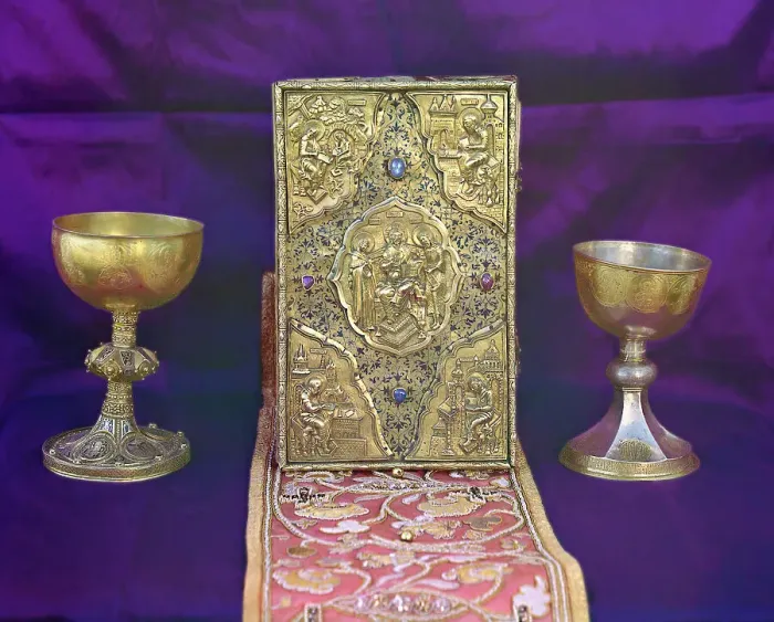 Framed Print : Tsar Aleksei Mikhailovich's gospel and Tsar Mikhail Feodorovich's sacramental vessels... 1911. Creator: Sergey Mikhaylovich Prokudin-Gorsky Framed Print : Tsar Aleksei Mikhailovich's gospel and Tsar Mikhail Feodorovich's sacramental vessels... 1911. Creator: Sergey Mikhaylovich Prokudin-Gorsky