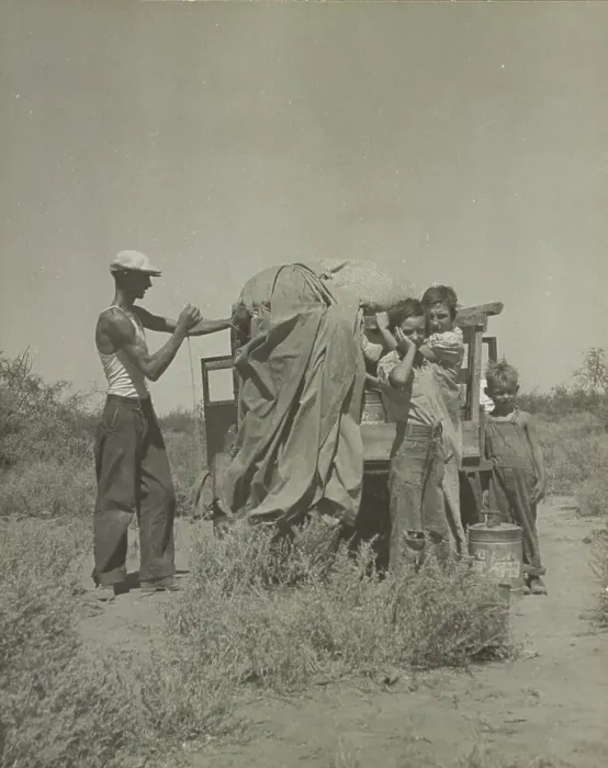 Framed Print : A tubercular painter from Iowa and part of his family... penniless in New Mexico, 1937. Creator: Dorothea Lange Framed Print : A tubercular painter from Iowa and part of his family... penniless in New Mexico, 1937. Creator: Dorothea Lange