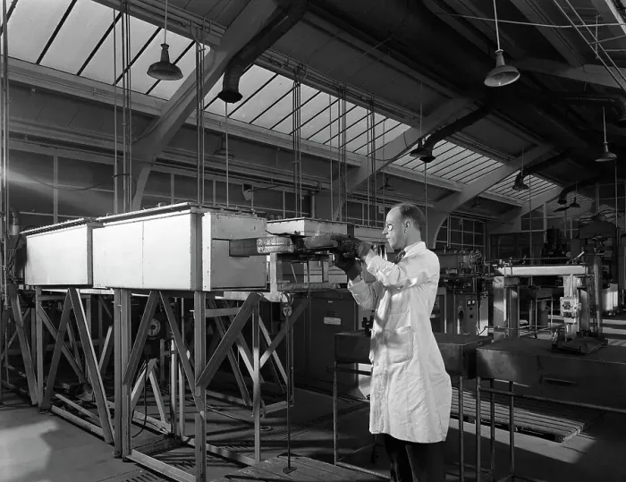 Framed Print : Tungsten carbide furnace being loaded, Edgar Allen Steel Co, Sheffield, South Yorkshire, 1962 Framed Print : Tungsten carbide furnace being loaded, Edgar Allen Steel Co, Sheffield, South Yorkshire, 1962