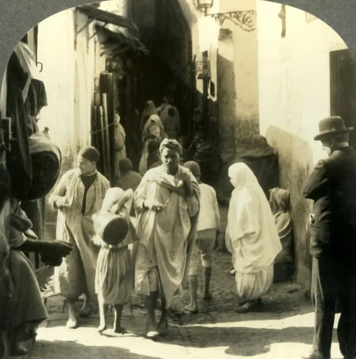 Framed Print : Turbaned Men and Veiled Women Crowd this Narrow Street in the Arab Quarter of Algiers Algeria Framed Print : Turbaned Men and Veiled Women Crowd this Narrow Street in the Arab Quarter of Algiers Algeria