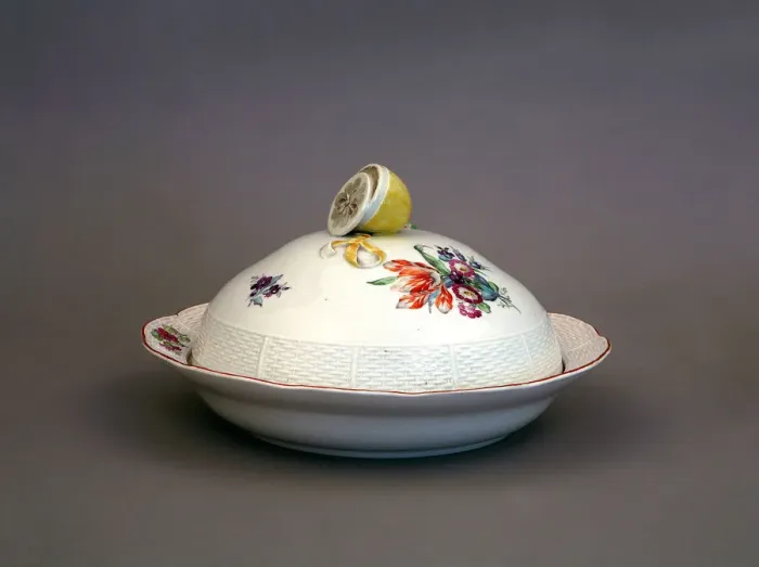 Framed Print : Tureen from the Imperial Porcelain Dinner Service (Imperial Porcelain Factory), 1775-1780. Artist: Russian master Framed Print : Tureen from the Imperial Porcelain Dinner Service (Imperial Porcelain Factory), 1775-1780. Artist: Russian master