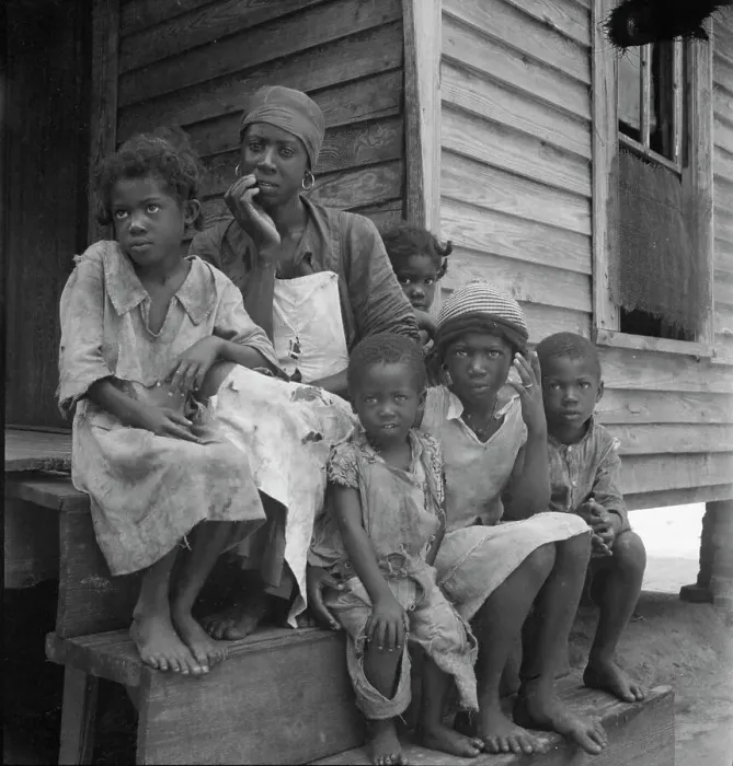 Framed Print : Turpentine worker's family near Cordele, Alabama, 1936. Creator: Dorothea Lange Framed Print : Turpentine worker's family near Cordele, Alabama, 1936. Creator: Dorothea Lange