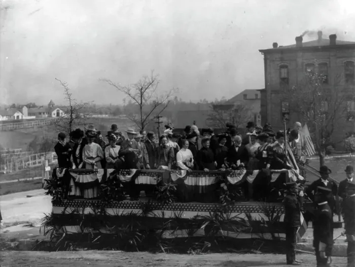 Framed Print : Tuskegee 25th anniversary - reviewing stand, Tuskegee Institute, Tuskegee, Alabama, 1906. Creator: Frances Benjamin Johnston Framed Print : Tuskegee 25th anniversary - reviewing stand, Tuskegee Institute, Tuskegee, Alabama, 1906. Creator: Frances Benjamin Johnston
