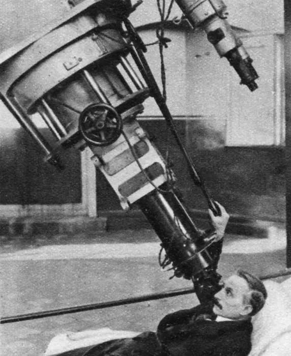 Framed Print : Twenty-eight-inch reflecting telescope, Greenwich Observatory, London, 1926-1927 Framed Print : Twenty-eight-inch reflecting telescope, Greenwich Observatory, London, 1926-1927