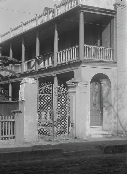 Two-story house, [25 Franklin Street], Charleston, South Carolina, between 1920 and 1926. Creator: Arnold Genthe