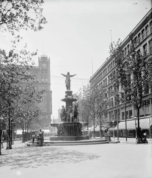 Framed Print : Tyler-Davidson Fountain, Cincinnati, Ohio, between 1900 and 1906. Creator: Unknown Framed Print : Tyler-Davidson Fountain, Cincinnati, Ohio, between 1900 and 1906. Creator: Unknown