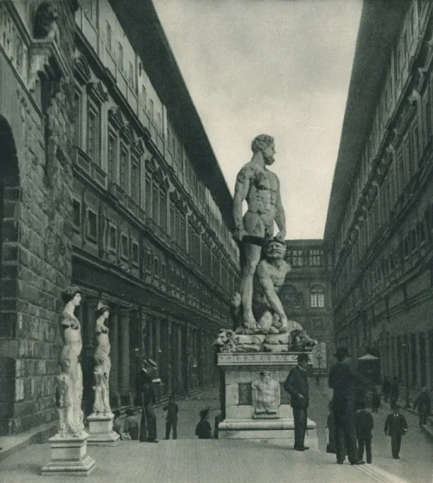 Framed Print : Uffizi Gallery, Florence, Italy, 1927. Artist: Eugen Poppel Framed Print : Uffizi Gallery, Florence, Italy, 1927. Artist: Eugen Poppel