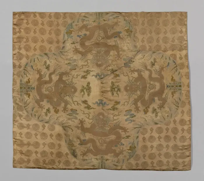 Framed Print : Uncut Yardage (Dress Fabric), China, Kangxi period, Qing dynasty (1644-1911), 1700 / 25 Framed Print : Uncut Yardage (Dress Fabric), China, Kangxi period, Qing dynasty (1644-1911), 1700 / 25