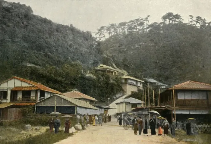 Framed Print : Une Rue A Nunobiki, Pres De Kobe, (A Road in Nunobiki, near Kobe), 1900. Creator: Unknown Framed Print : Une Rue A Nunobiki, Pres De Kobe, (A Road in Nunobiki, near Kobe), 1900. Creator: Unknown