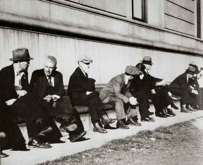 Framed Print : Unemployed men sitting outside the Public Library, San Francisco, California, USA, February 1937 Framed Print : Unemployed men sitting outside the Public Library, San Francisco, California, USA, February 1937