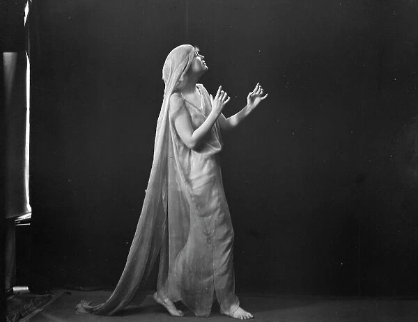 Unidentified dancer, possibly an Elizabeth Duncan dancer, between 1911 and 1942. Creator: Arnold Genthe
