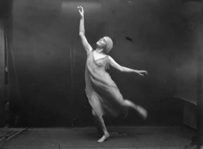 Framed Print : Unidentified dancer, possibly an Elizabeth Duncan dancer, between 1911 and 1942. Creator: Arnold Genthe Framed Print : Unidentified dancer, possibly an Elizabeth Duncan dancer, between 1911 and 1942. Creator: Arnold Genthe