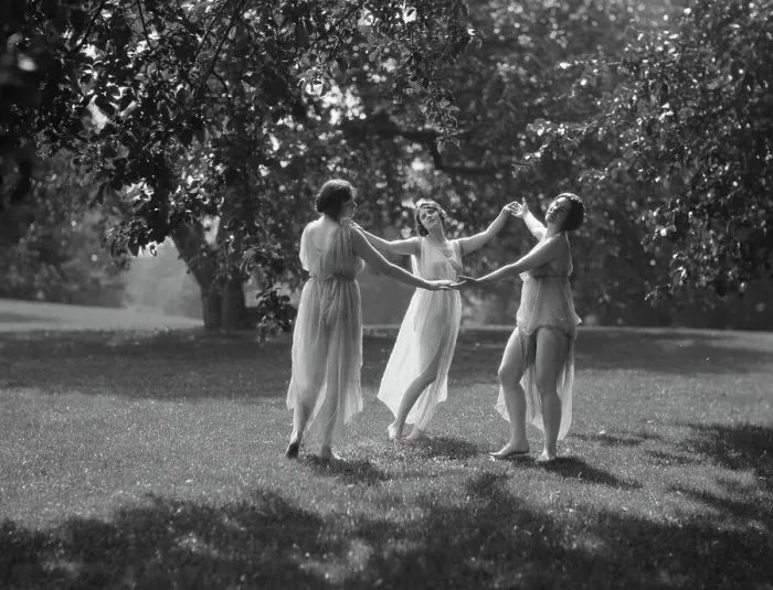 Framed Print : Unidentified dancers, possibly Elizabeth Duncan dancers, between 1911 and 1942. Creator: Arnold Genthe Framed Print : Unidentified dancers, possibly Elizabeth Duncan dancers, between 1911 and 1942. Creator: Arnold Genthe